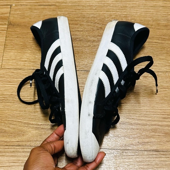 Adidas black and white leather lace up sneakers. - Picture 5 of 14